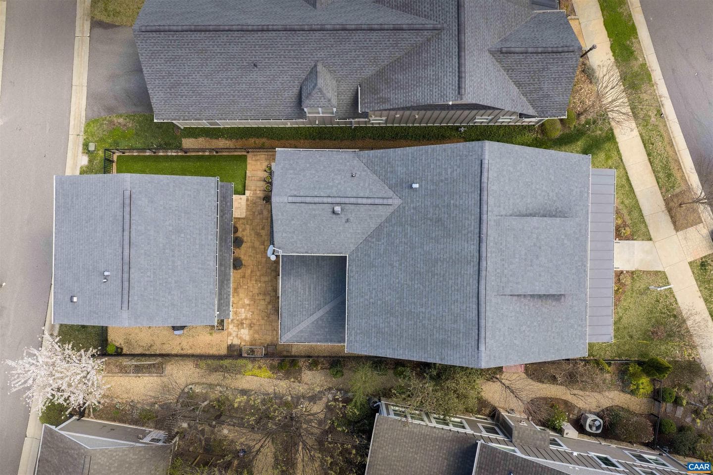 1311 Dabney Grv photo 38