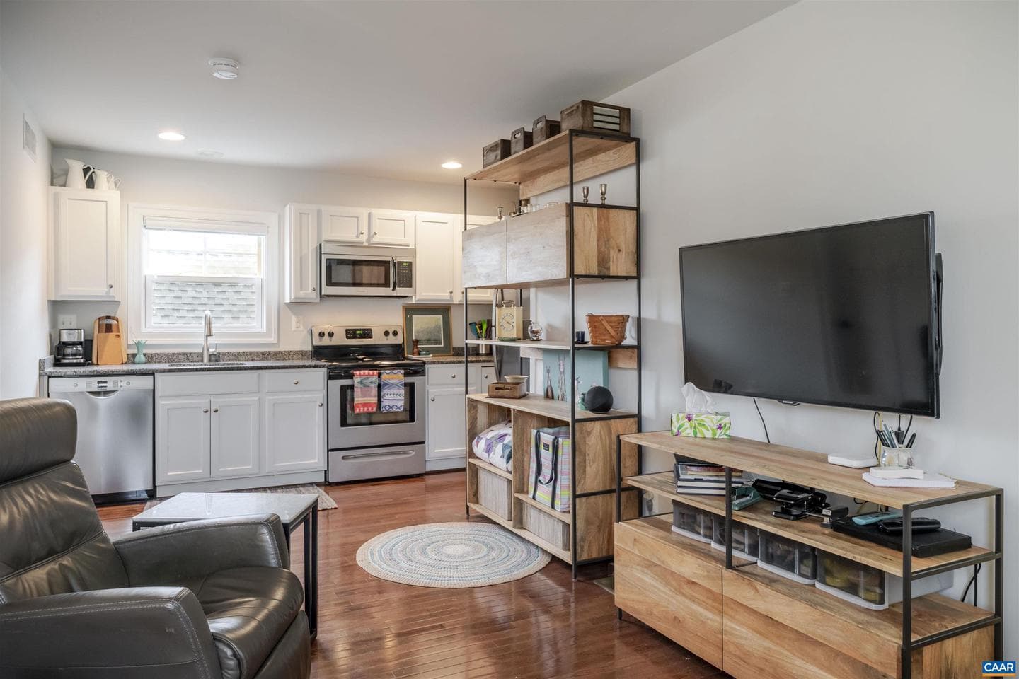 1311 Dabney Grv photo 41