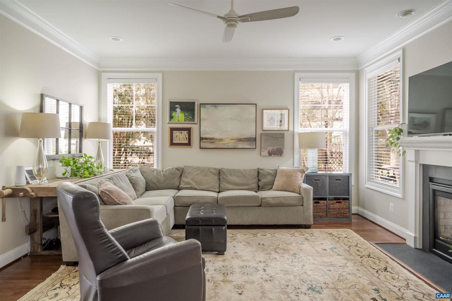 1311 Dabney Grv photo 8