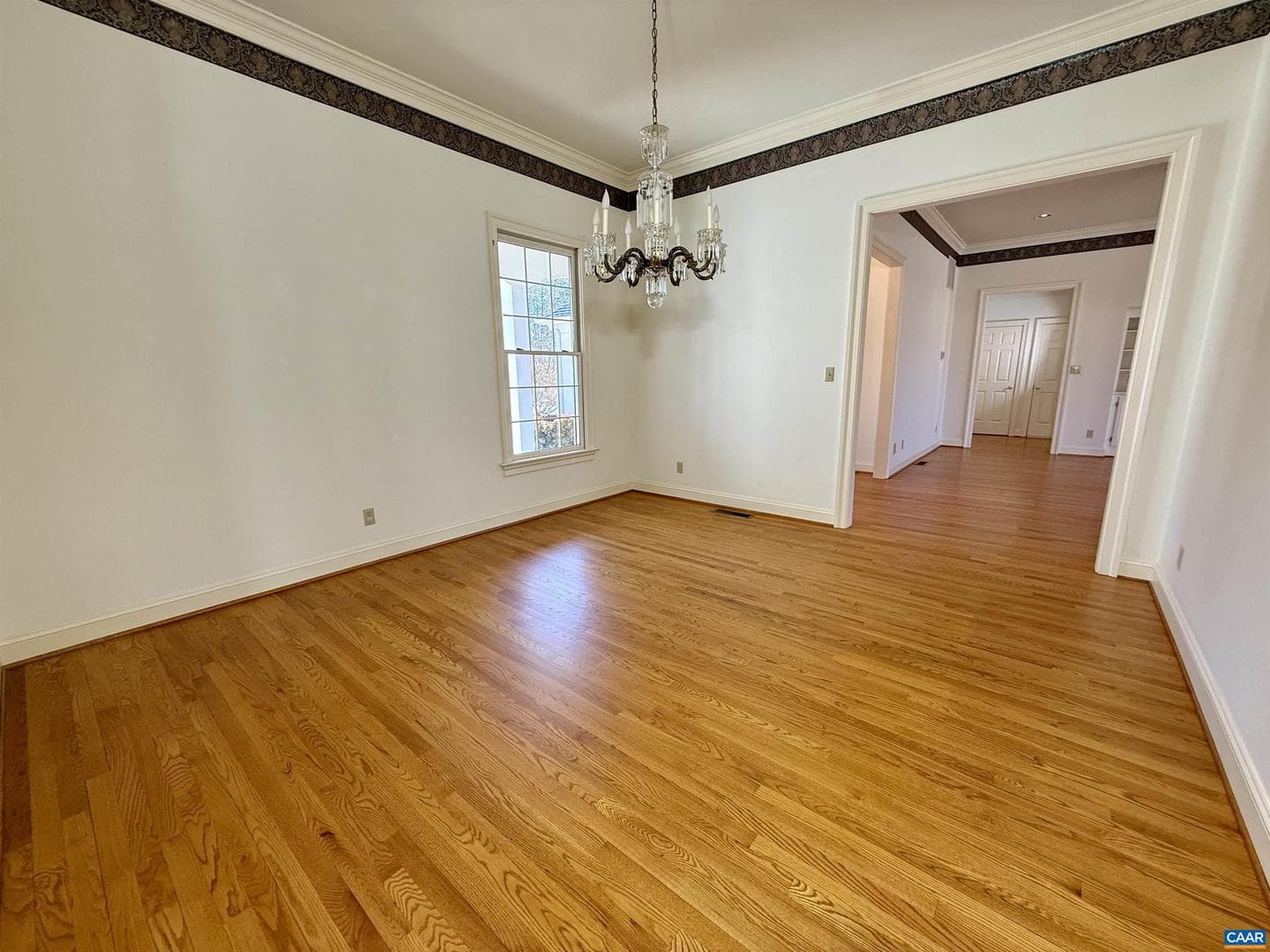 1680 Wellesley Knls photo 22