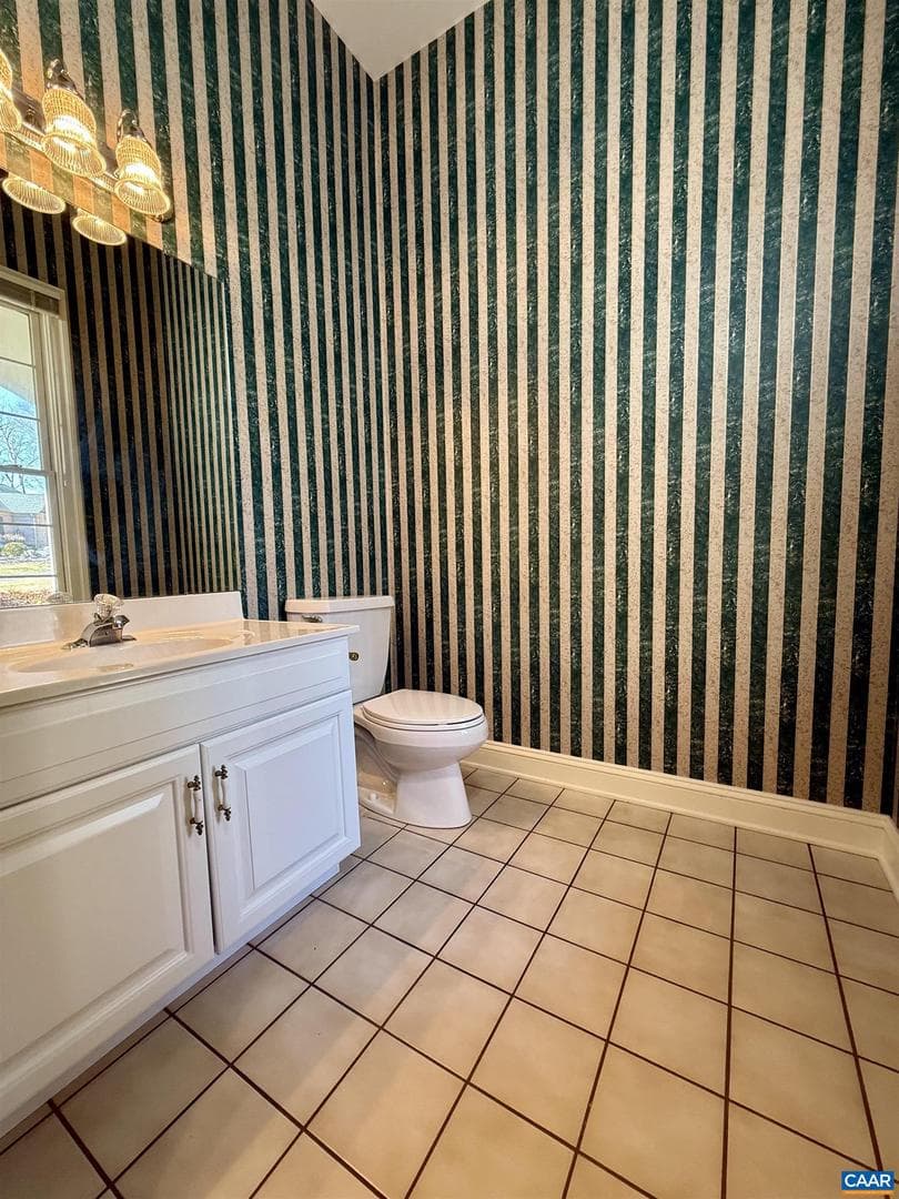 1680 Wellesley Knls photo 32