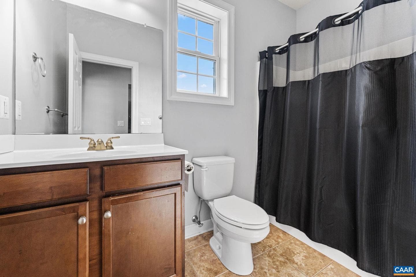 12 Longford Dr photo 23