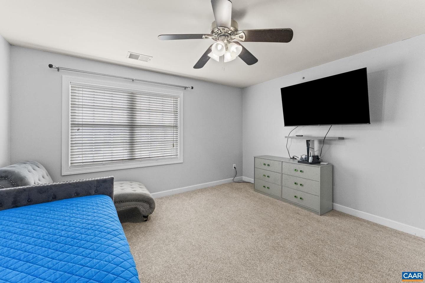 12 Longford Dr photo 39