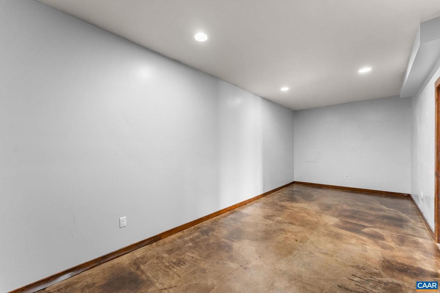 12 Longford Dr photo 44