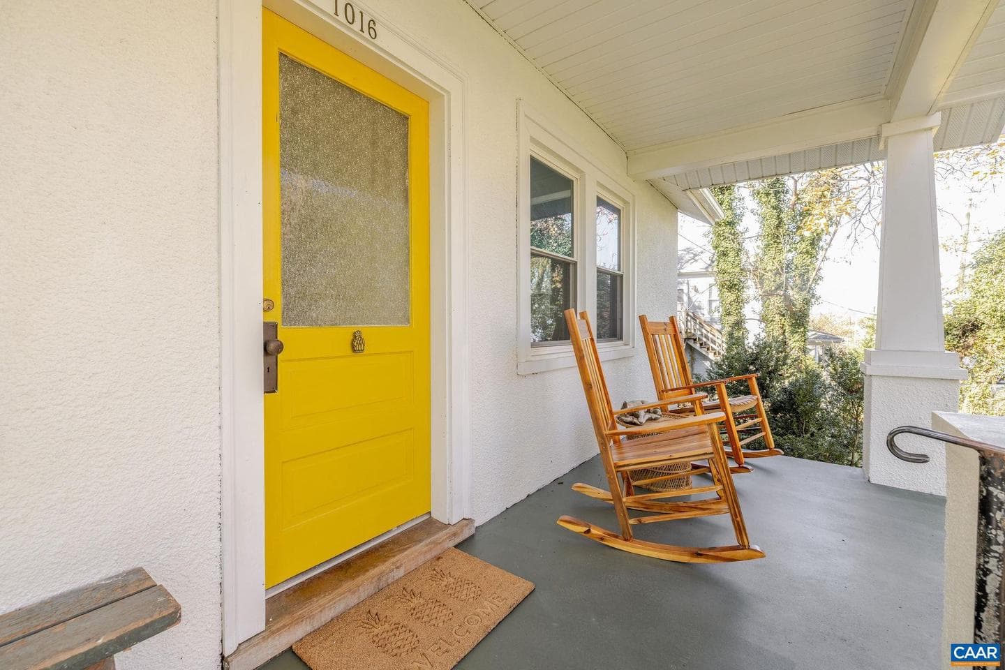 1016 Elliott Ave photo 4