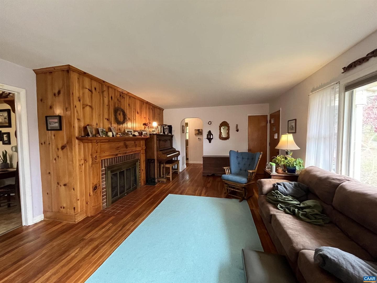 1839 Afton Mountain Rd photo 4