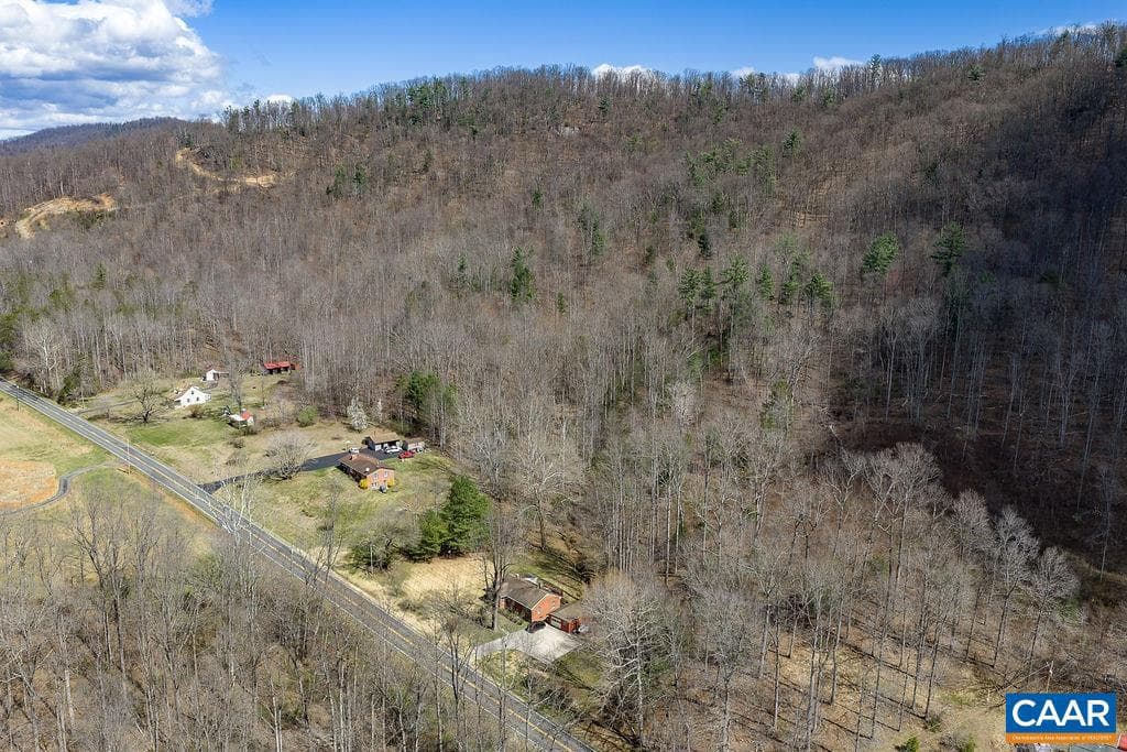 1380 S F T Valley Rd photo 56