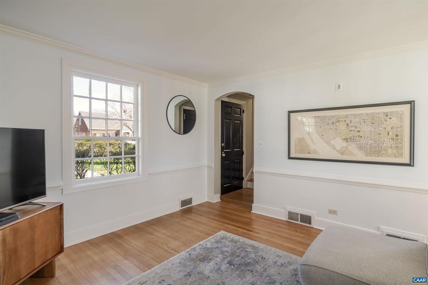 1504 Rutledge Ave photo 4