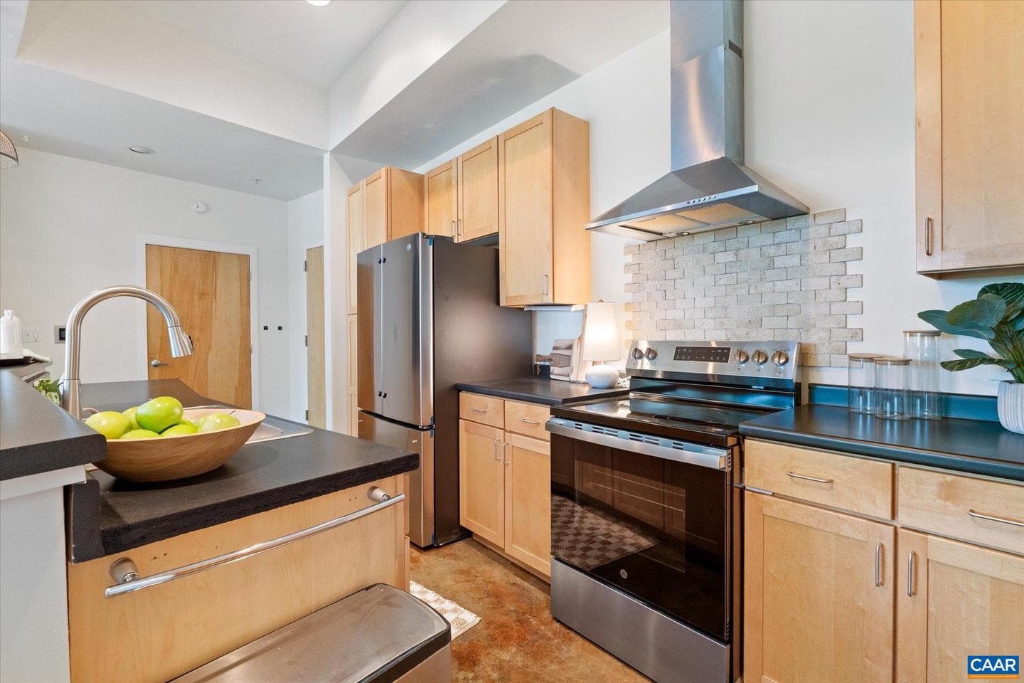 202 Douglas Ave #3d photo 10