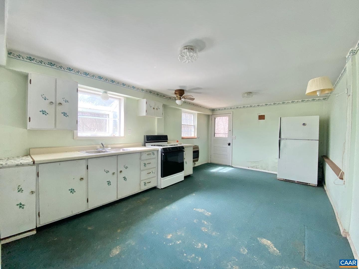 710 Panorama View Dr photo 7