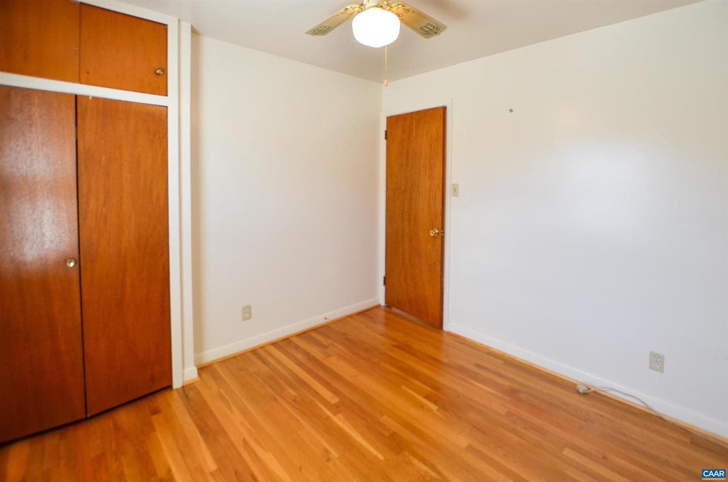1646 Meridian St photo 24