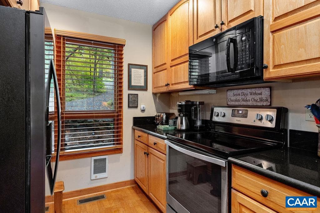 27 Veery Ln photo 41