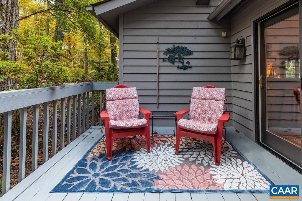 27 Veery Ln photo 8