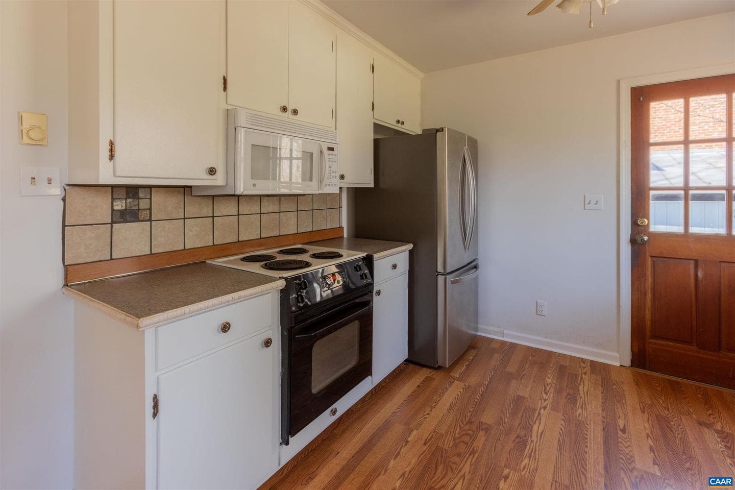 1213 Cutler Ln photo 28