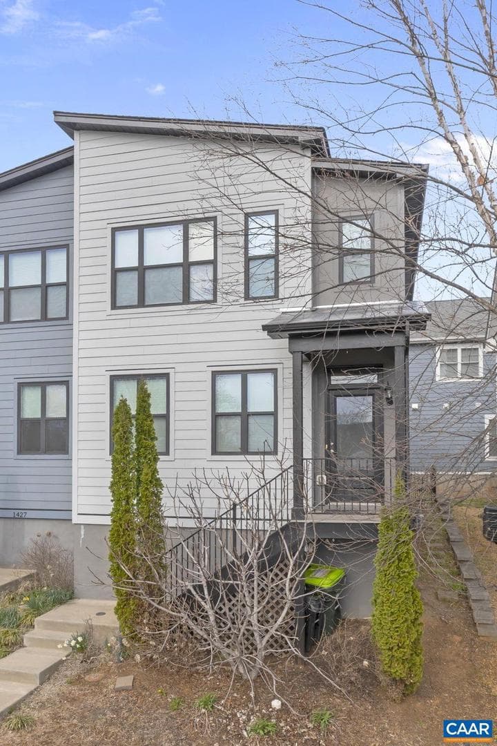 1429 Midland St photo 29