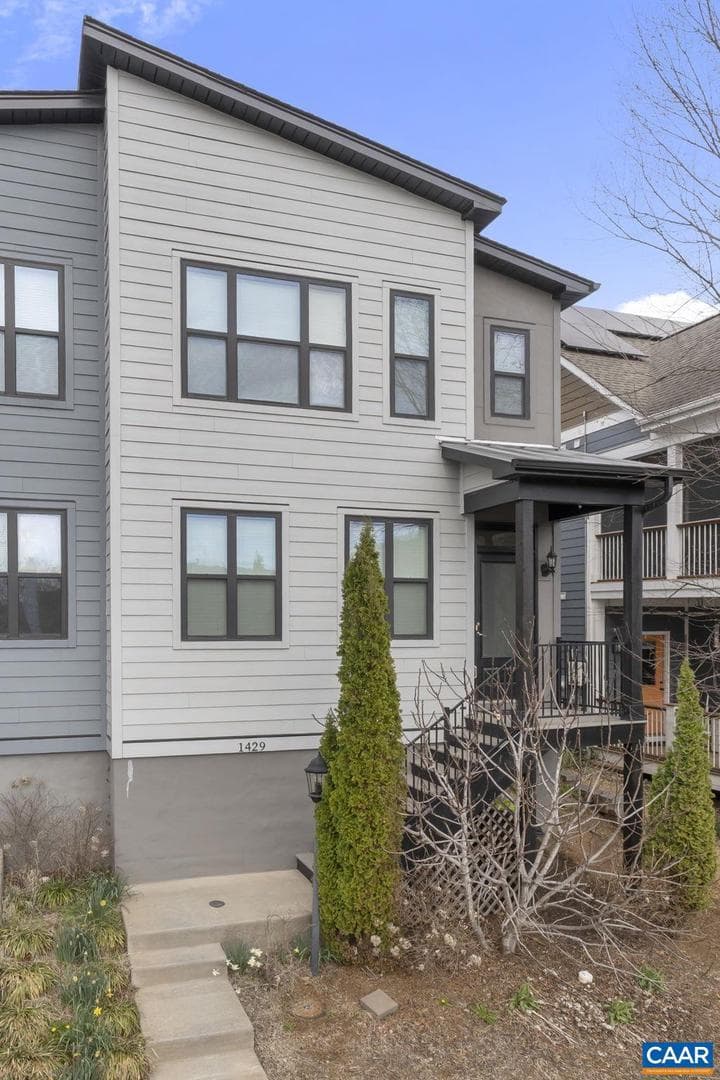 1429 Midland St photo 30