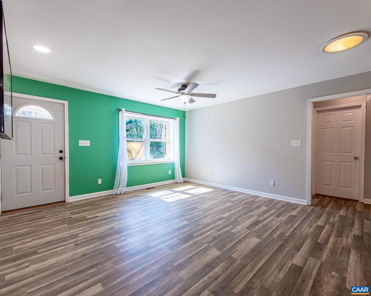 2866 Camp Spring Rd photo 5