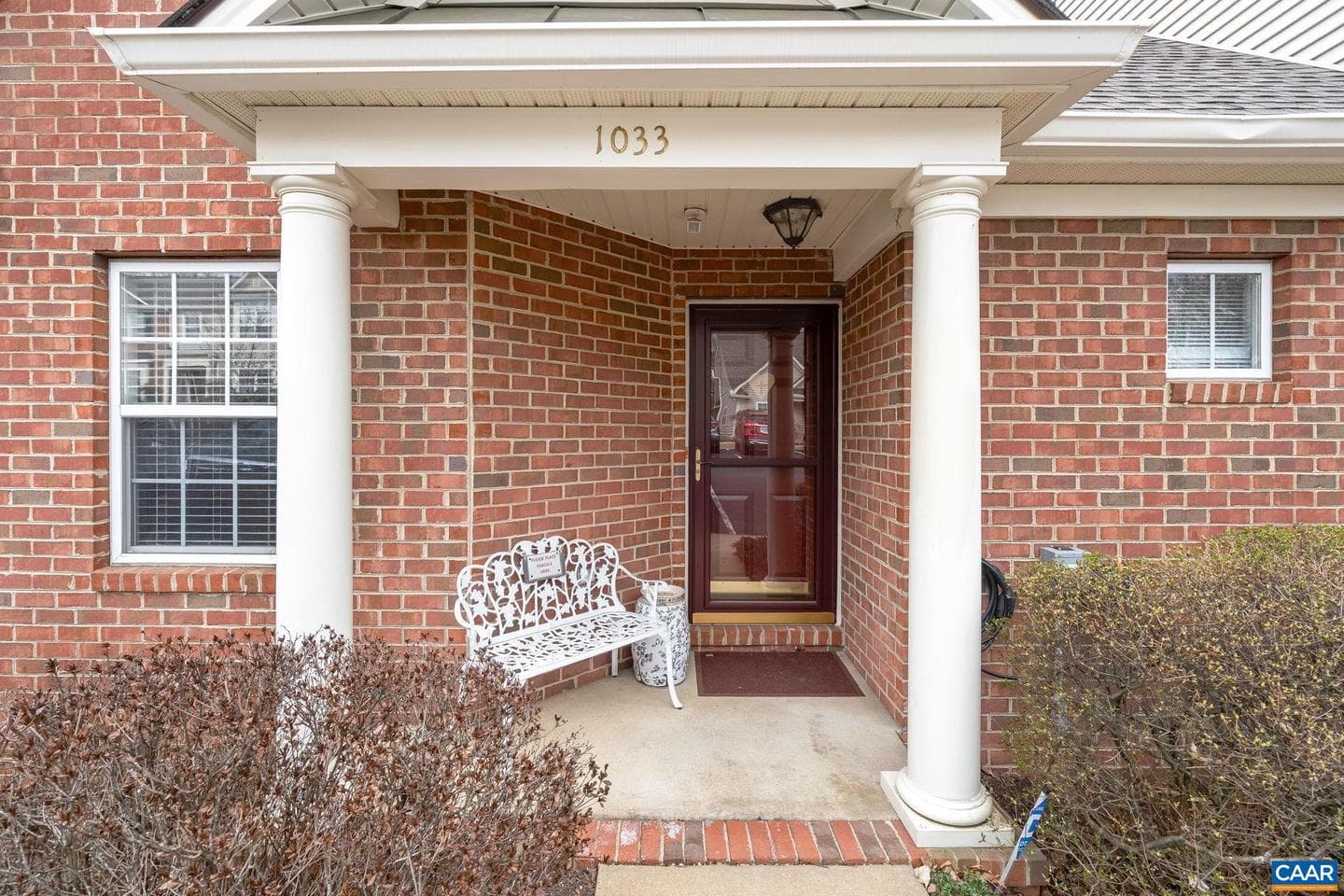 1033 Somer Chase Ct photo 2