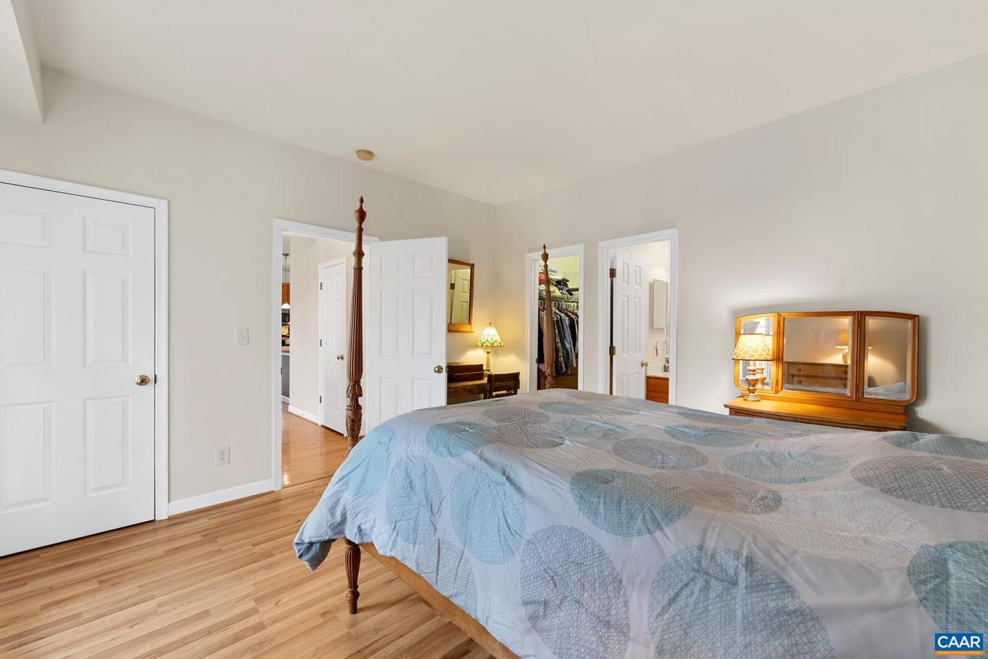 5442 Hill Top St photo 17