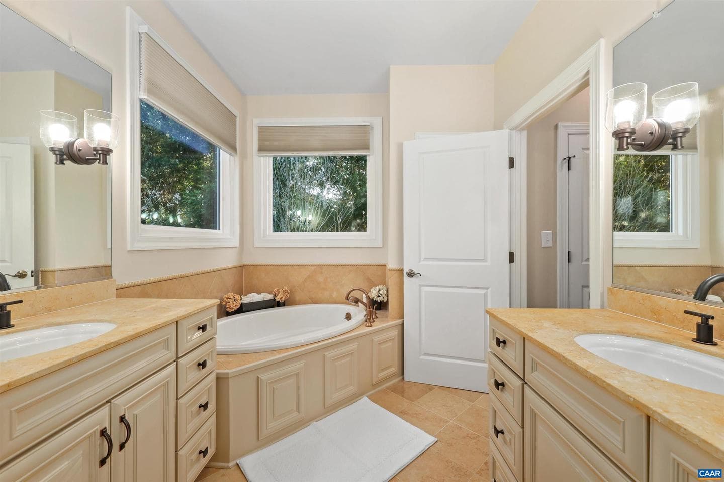 2579 Montgomery Ridge Rd photo 31