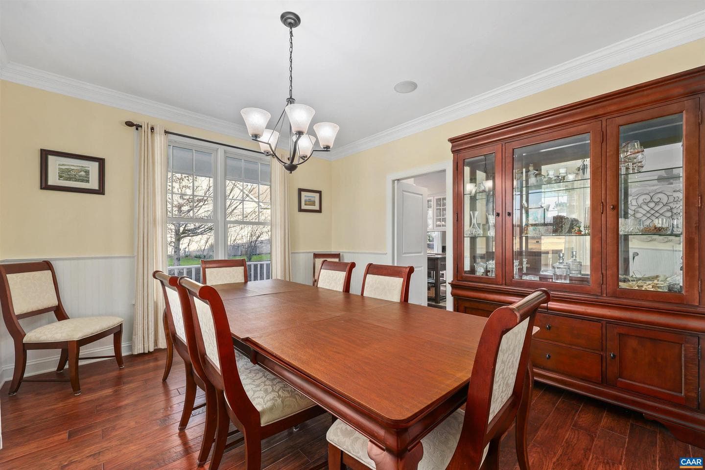 2579 Montgomery Ridge Rd photo 9