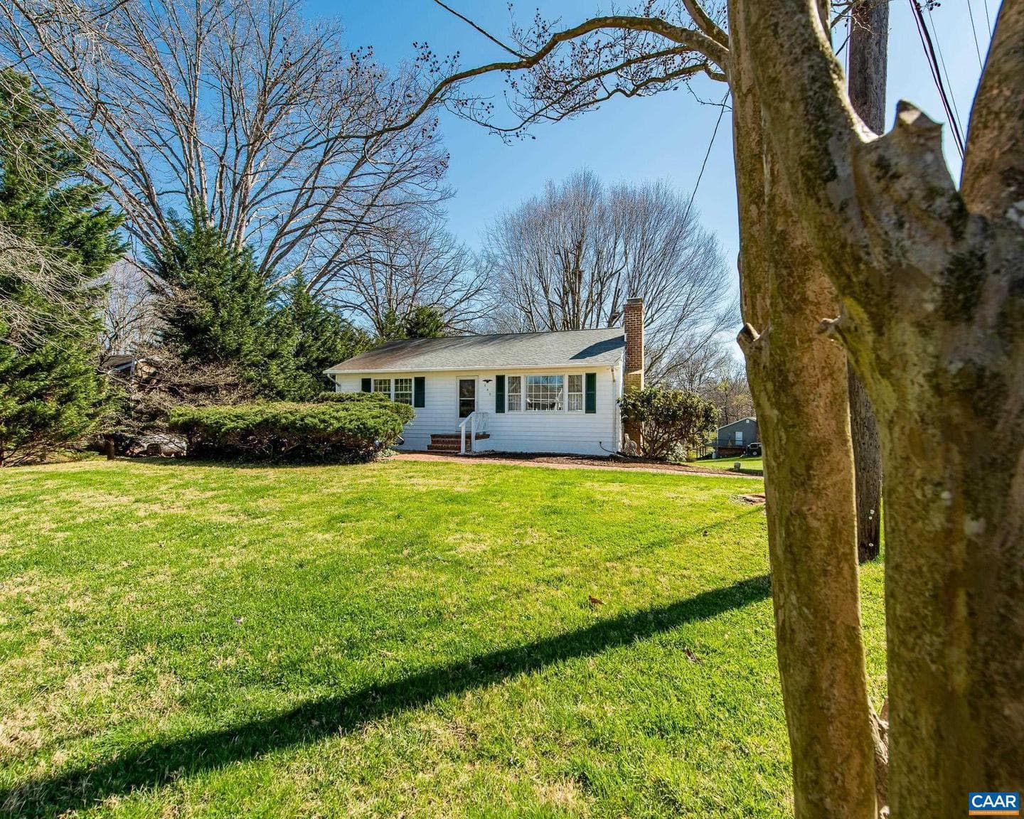 565 Stagecoach Rd photo 28