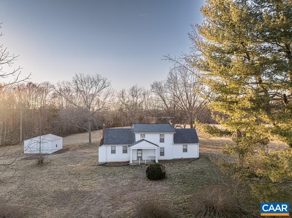 25805 N James Madison Hwy photo 18
