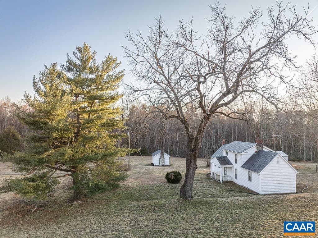 25805 N James Madison Hwy photo 19
