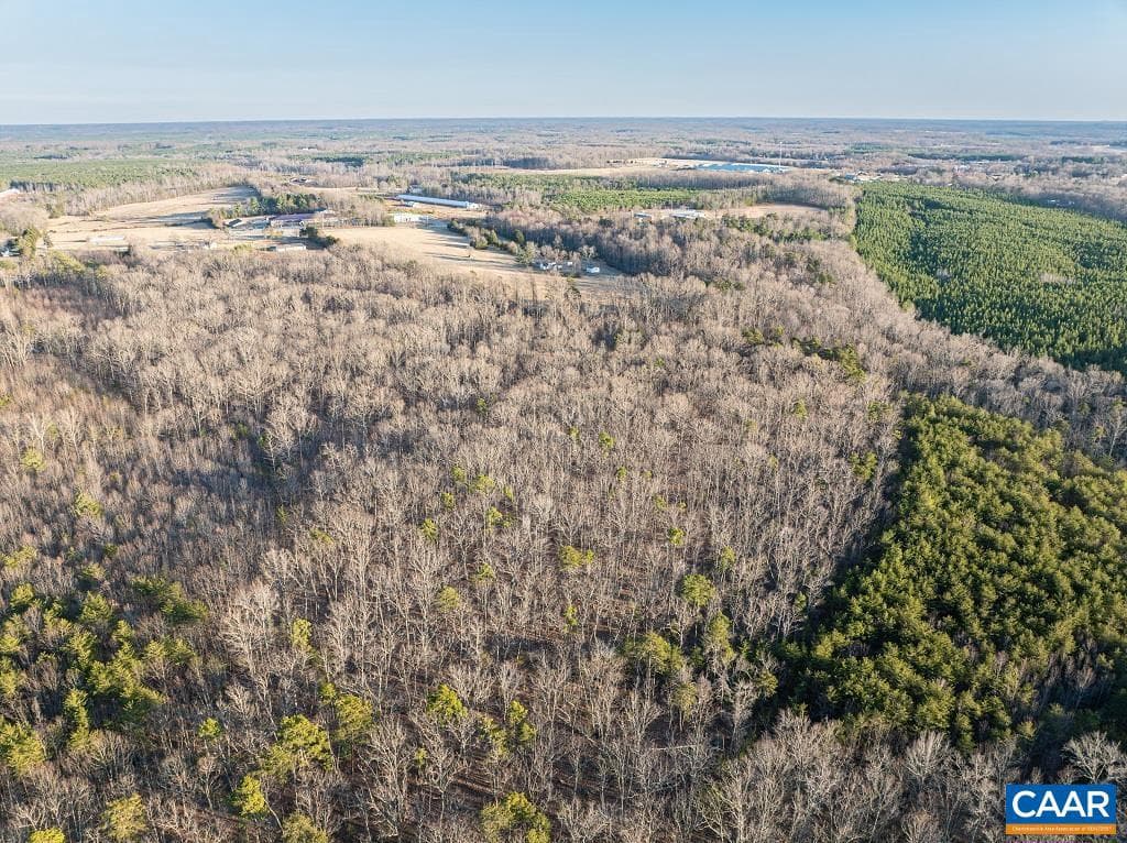 25805 N James Madison Hwy photo 8