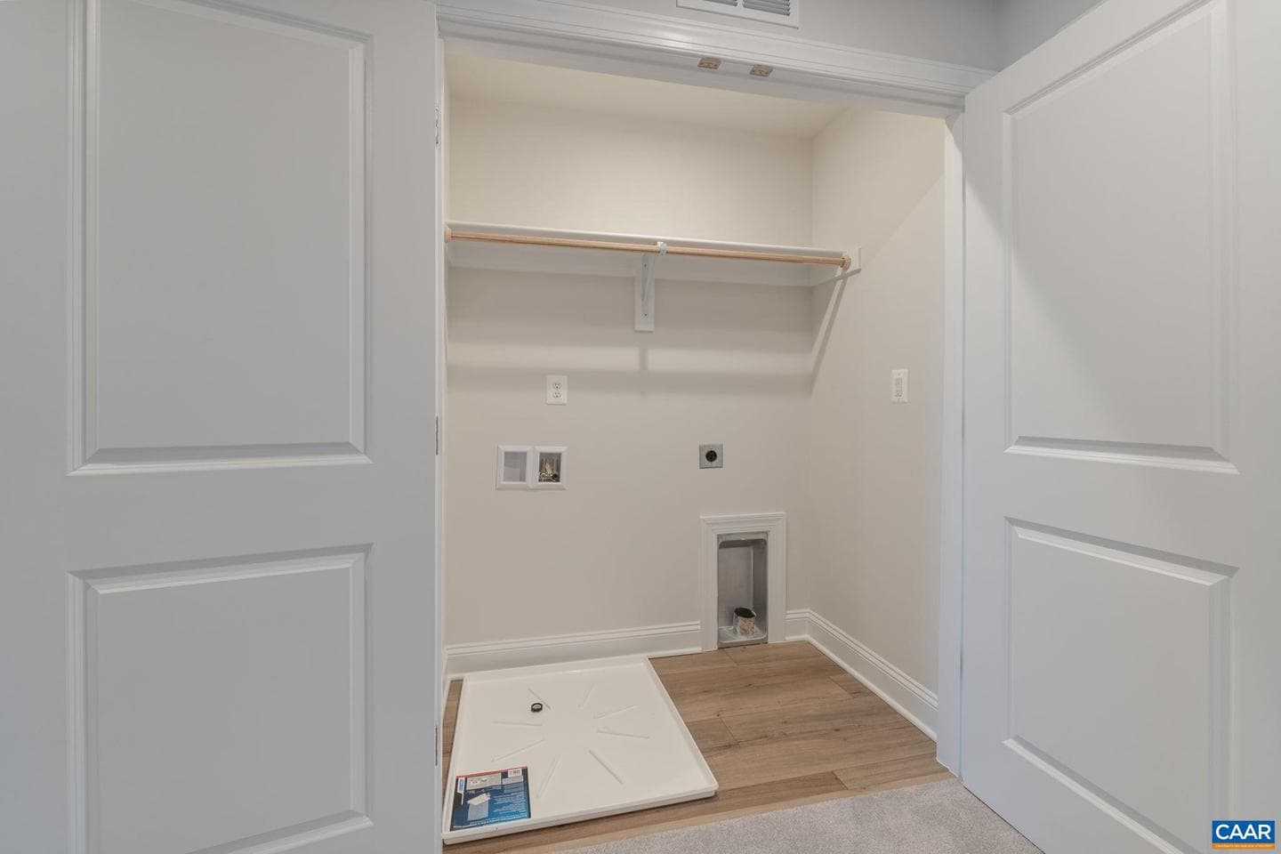 4042 Talen Ln photo 29