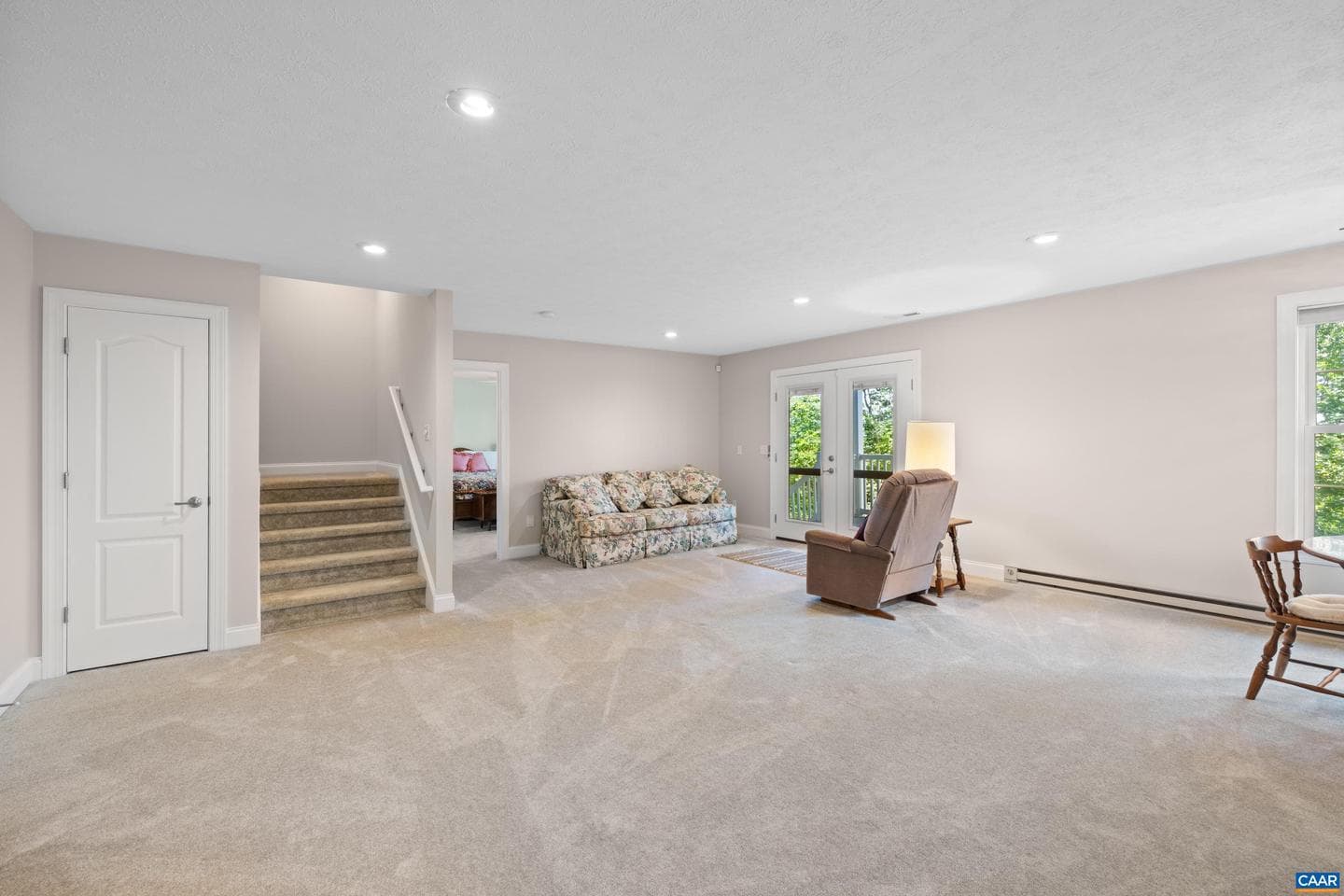 137 Diamond Ct photo 39