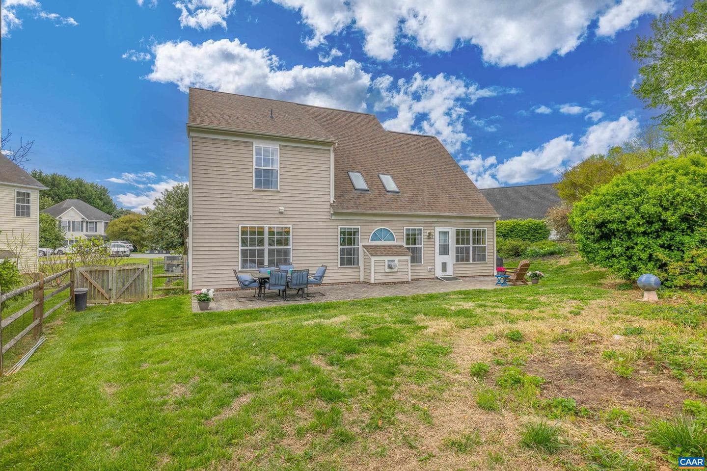 3256 Timberwood Pkwy photo 4