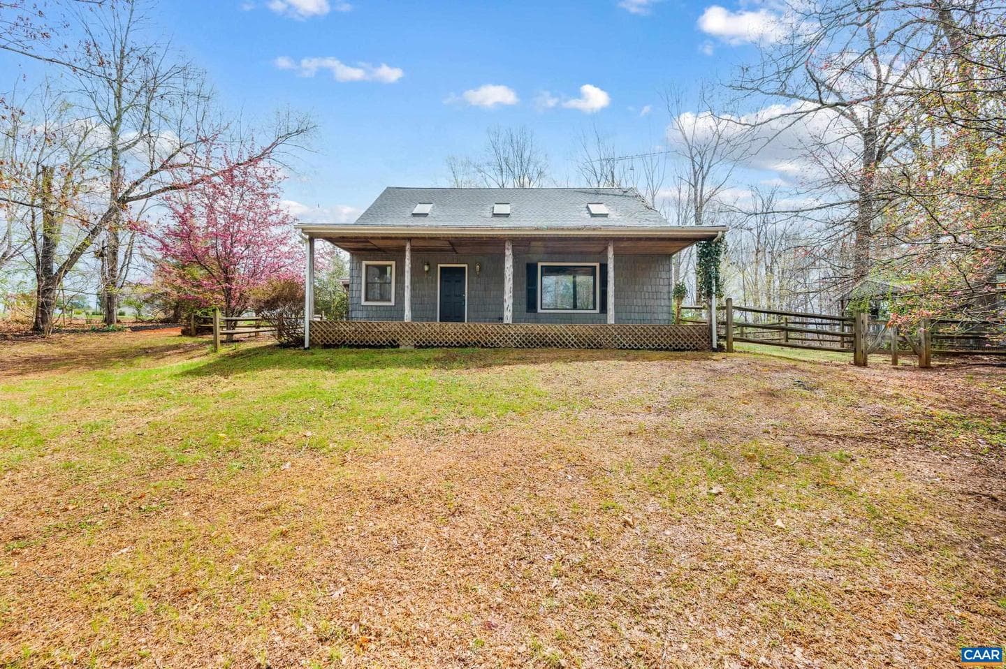 699 Winton Rd photo 38