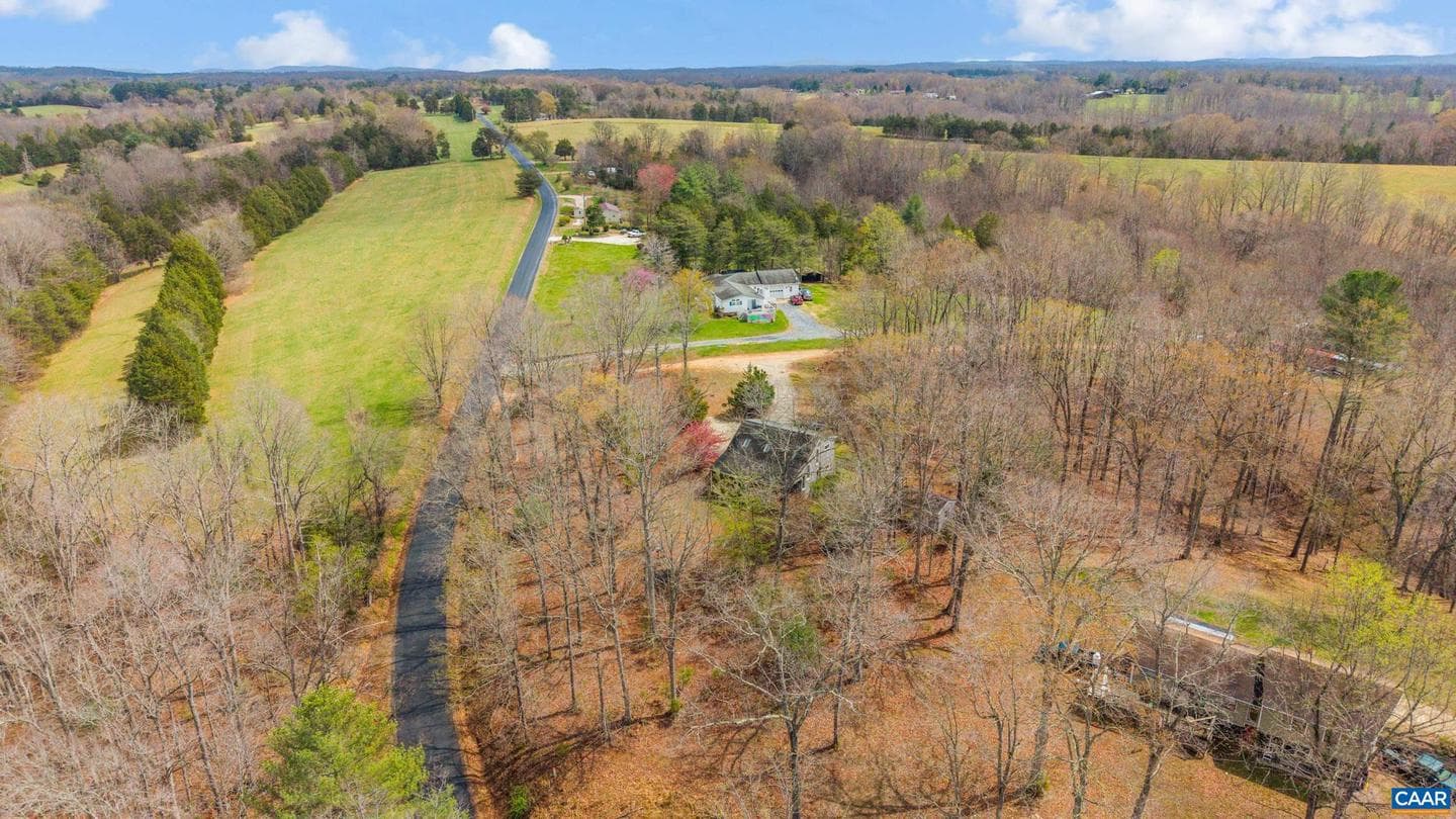 699 Winton Rd photo 53