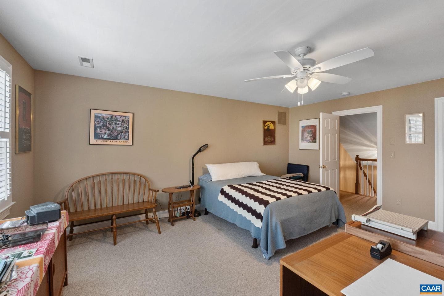 1563 Heathrow Ln photo 30
