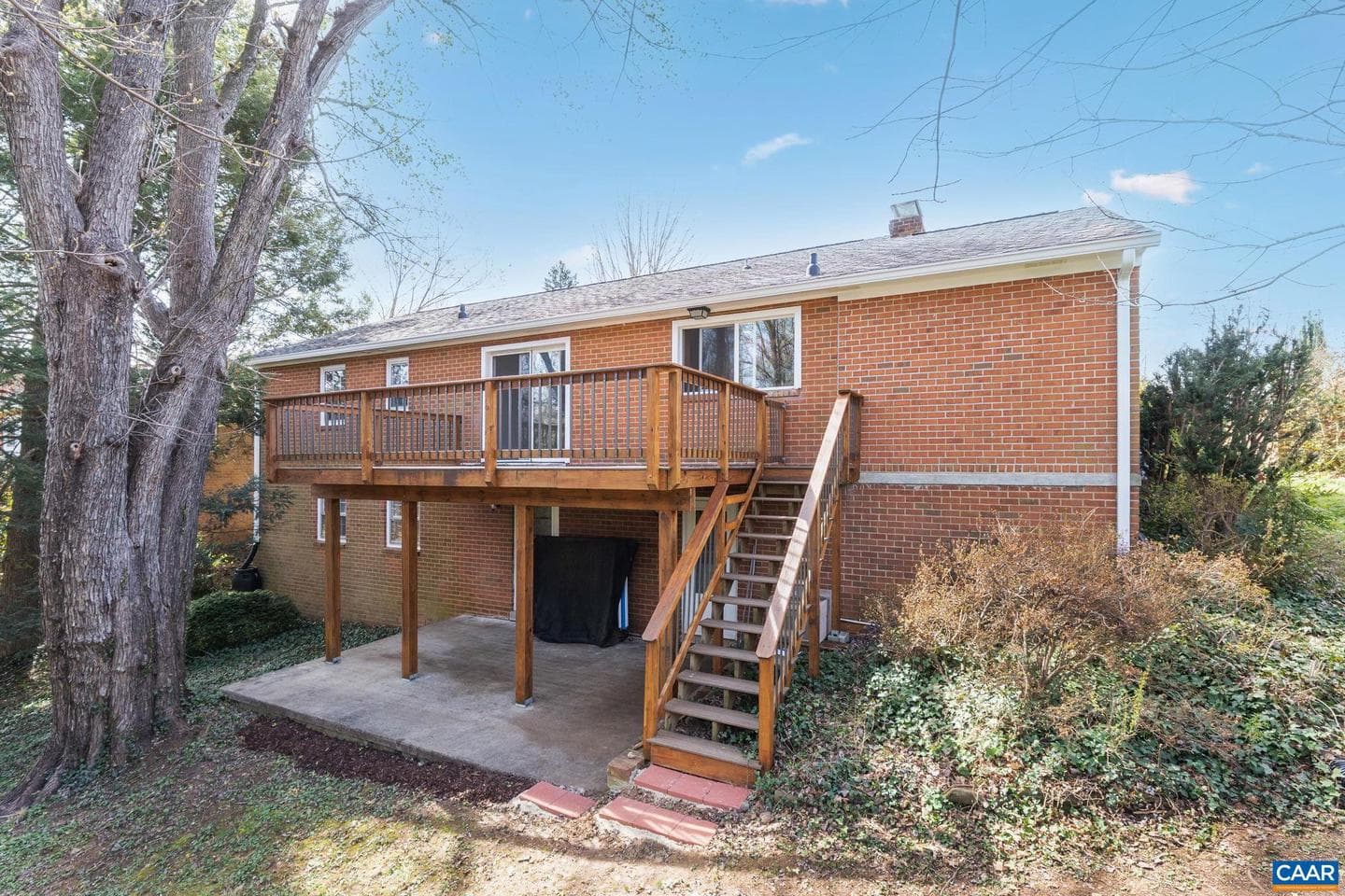 617 Davis Ave photo 48