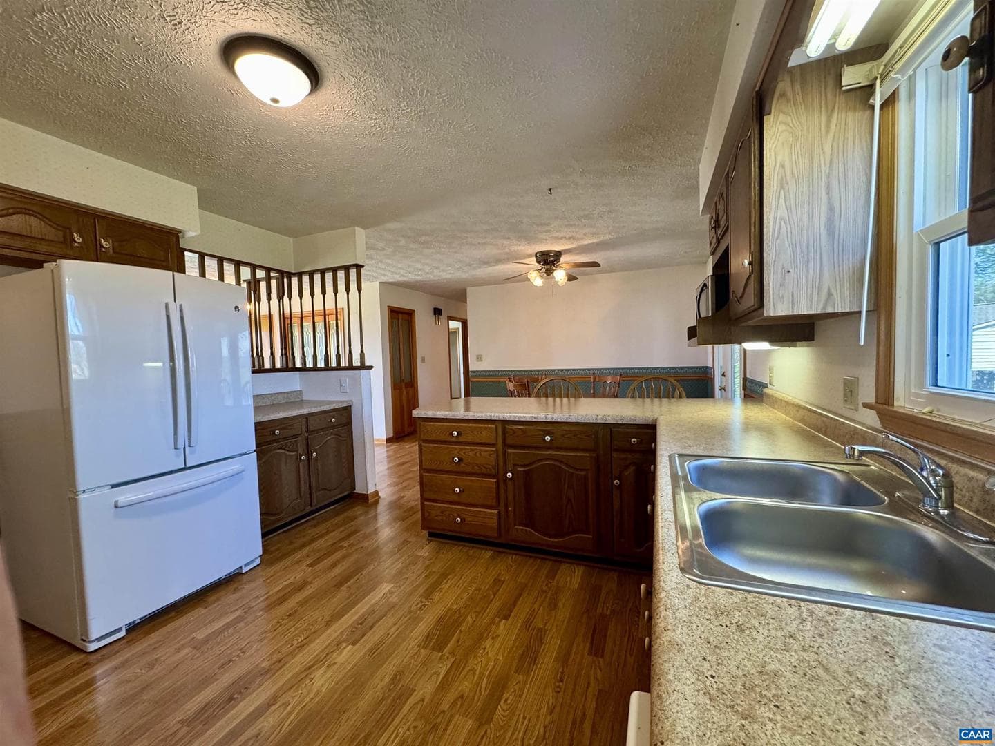 224 Saint James Rd photo 21