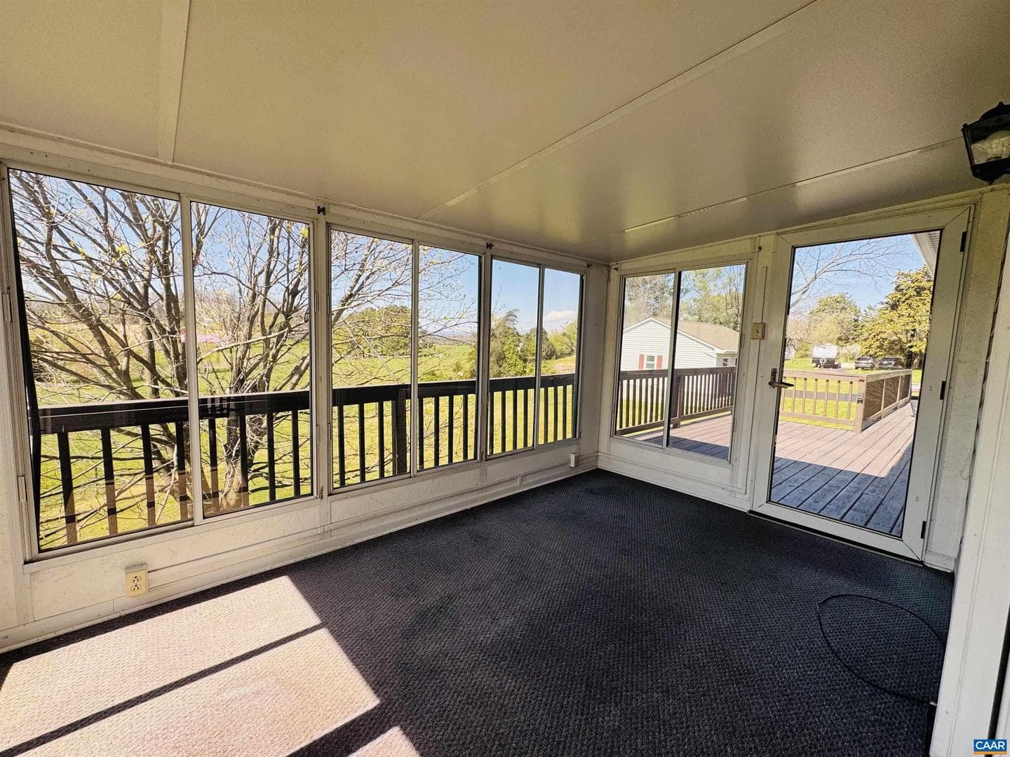 224 Saint James Rd photo 26