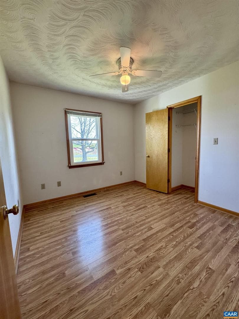 224 Saint James Rd photo 29