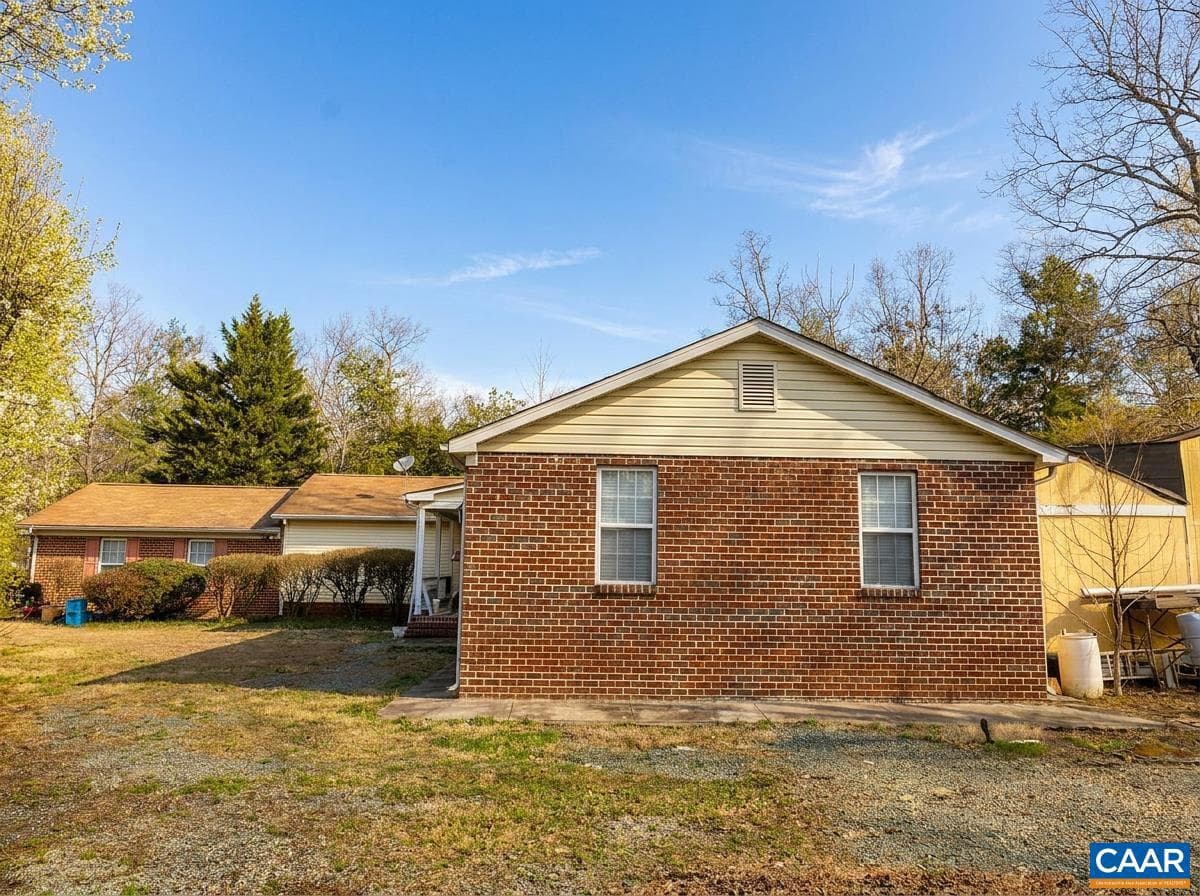 5705 Louisa Rd, Keswick