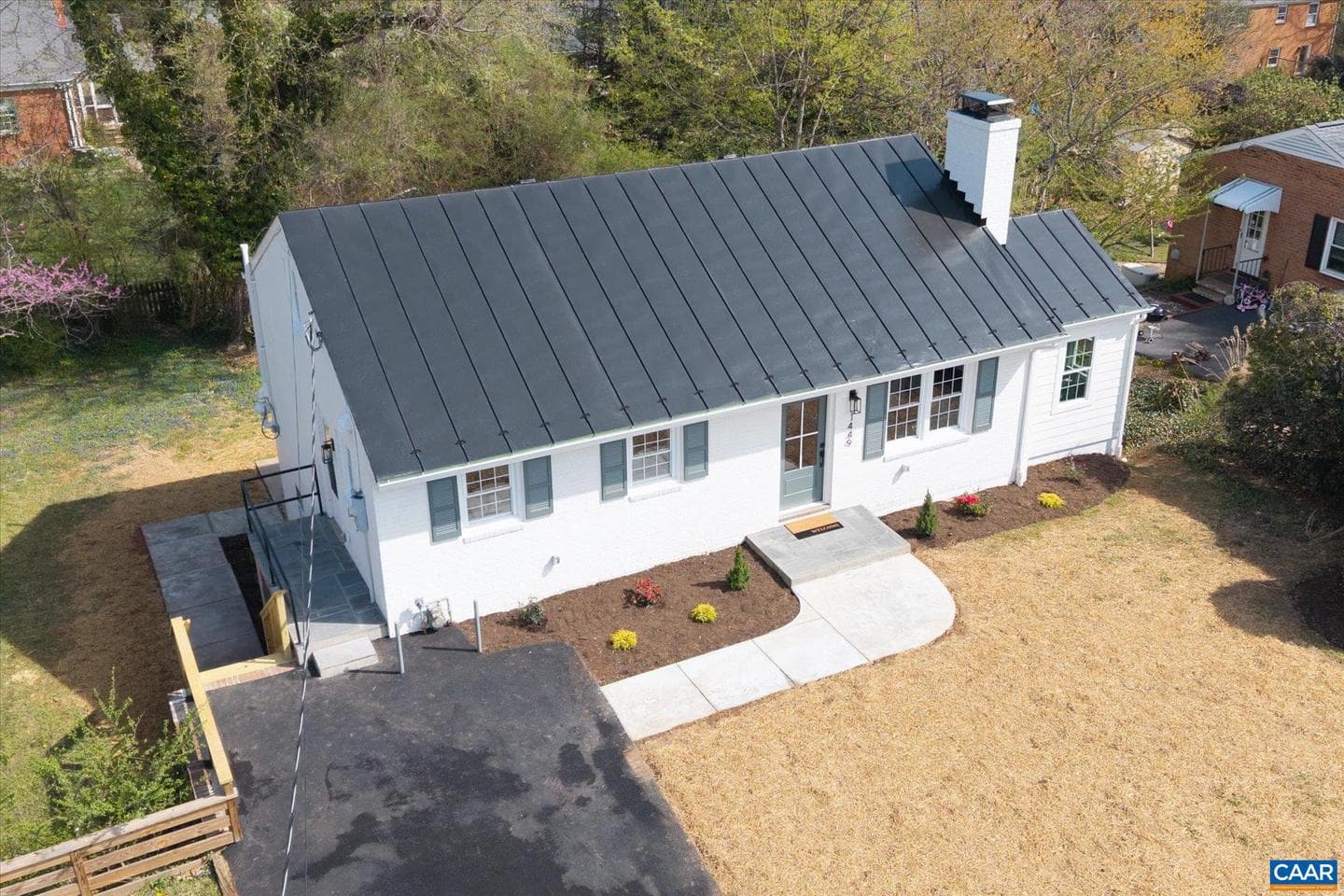 1449 Rutledge Ave photo 3