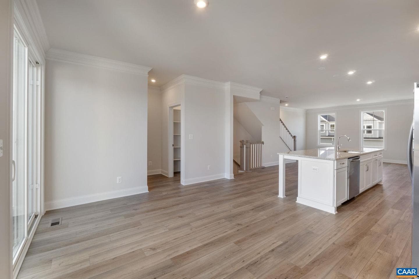 44 Marcella St photo 12