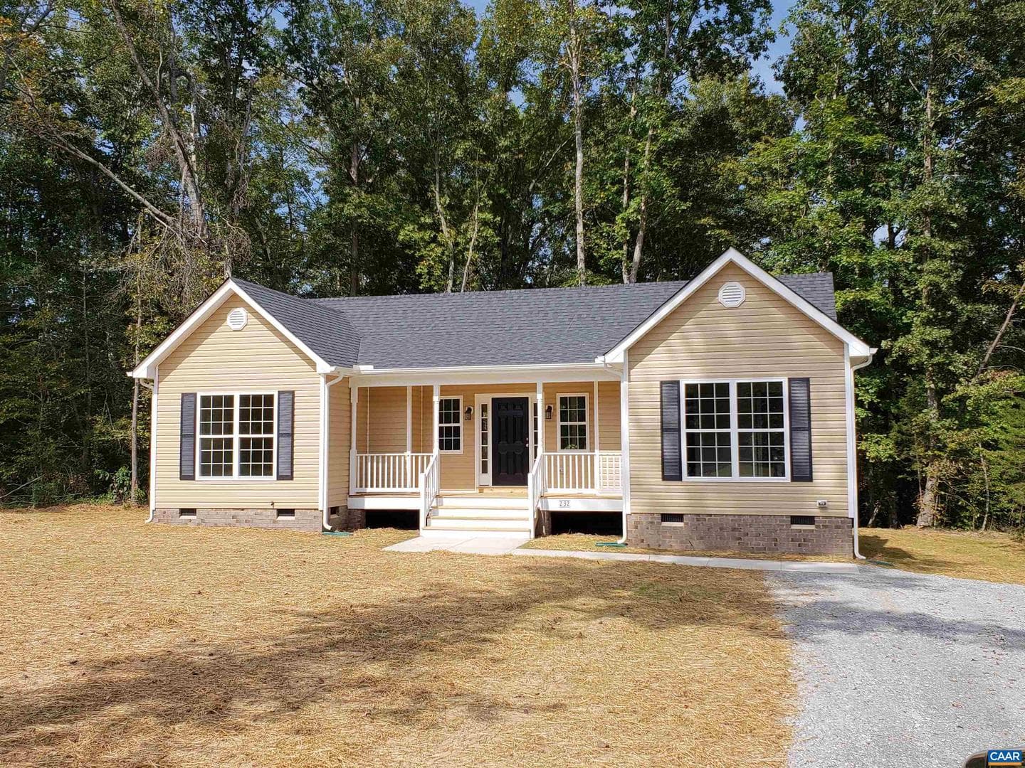 1135 Hanback Rd photo 3