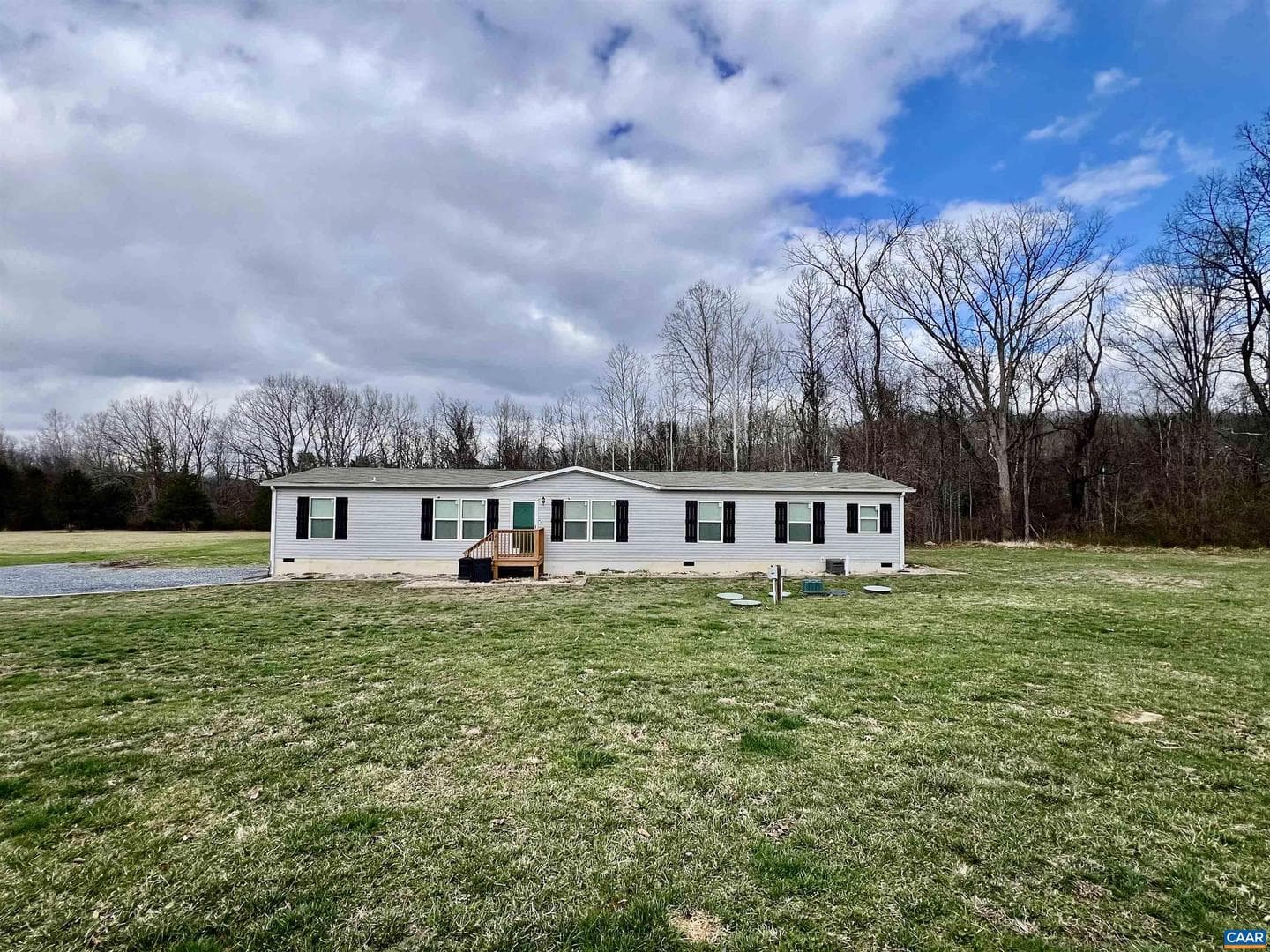 408 Sandy Ridge Rd photo 2