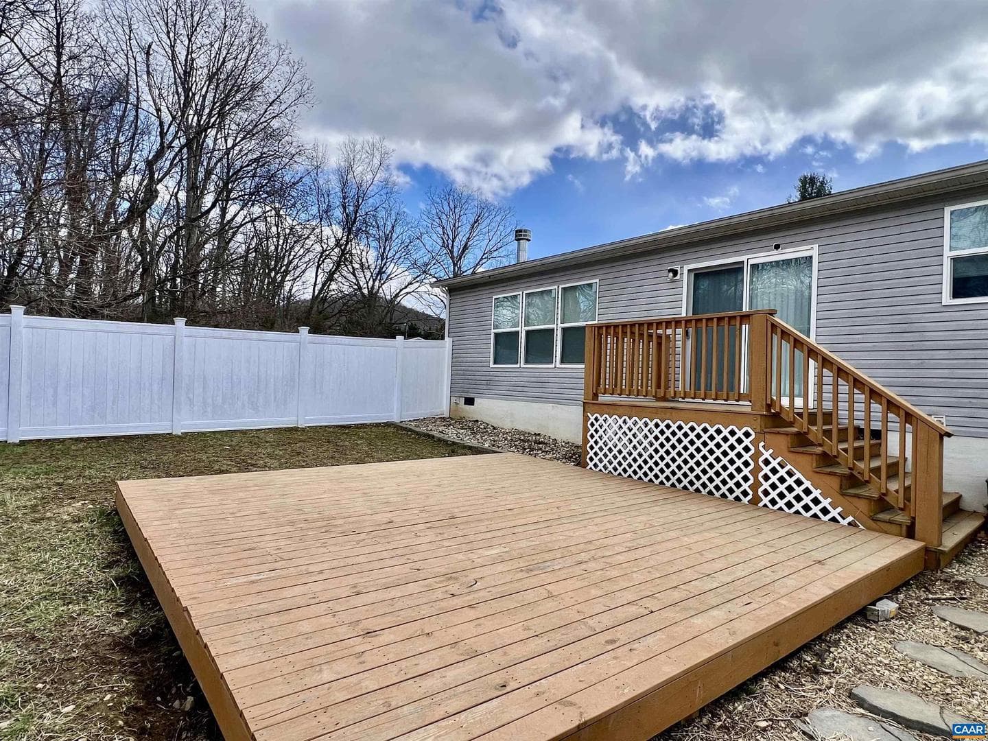 408 Sandy Ridge Rd photo 6