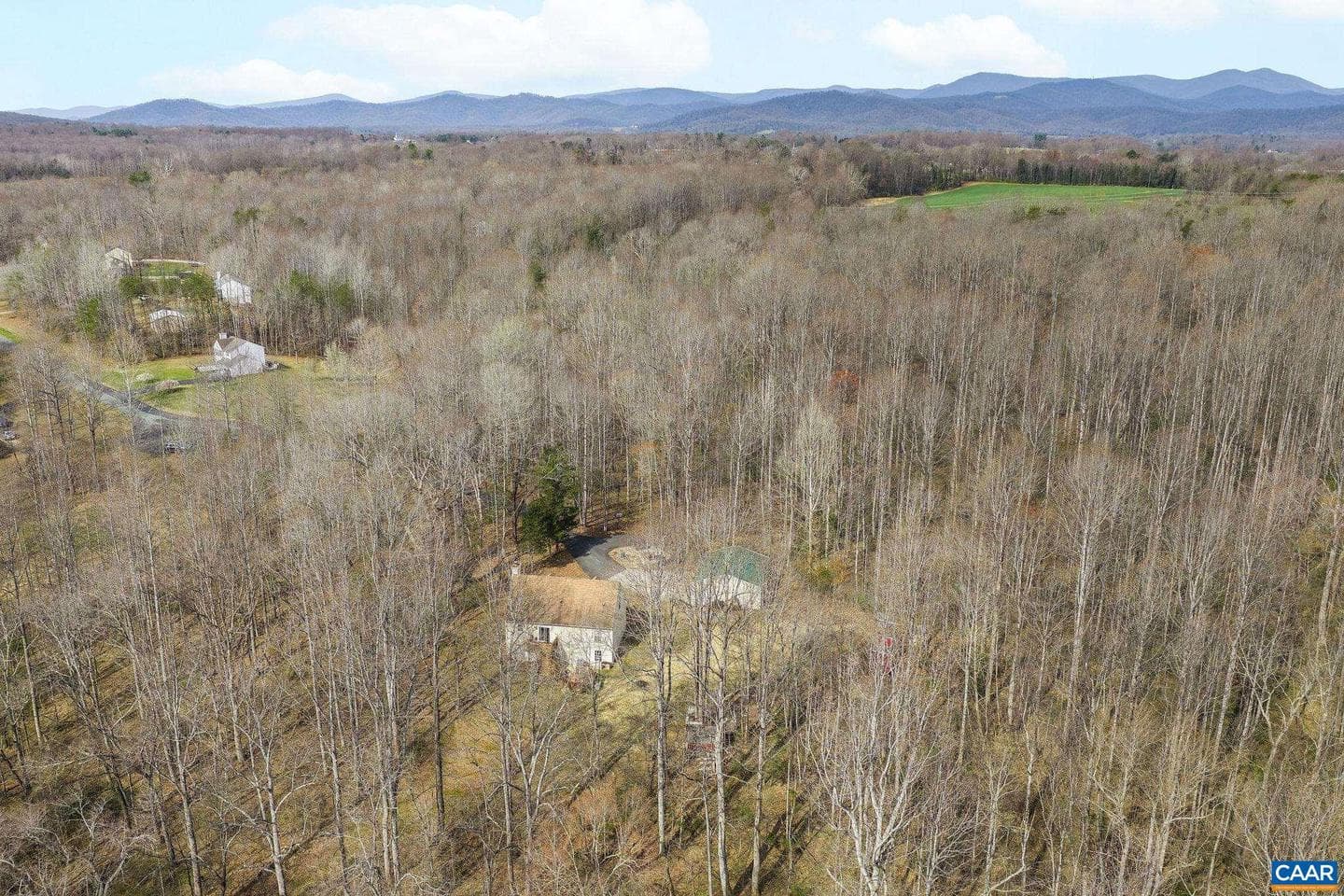 462 Fox Hunters Ln photo 59