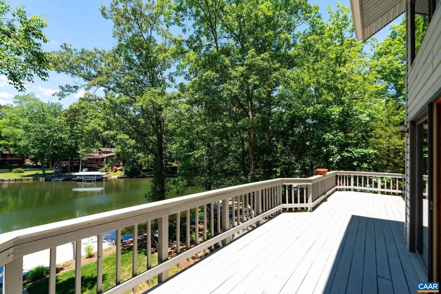 27 Ashlawn Blvd photo 58