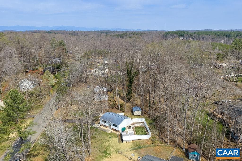 97 Lumber Ln photo 43