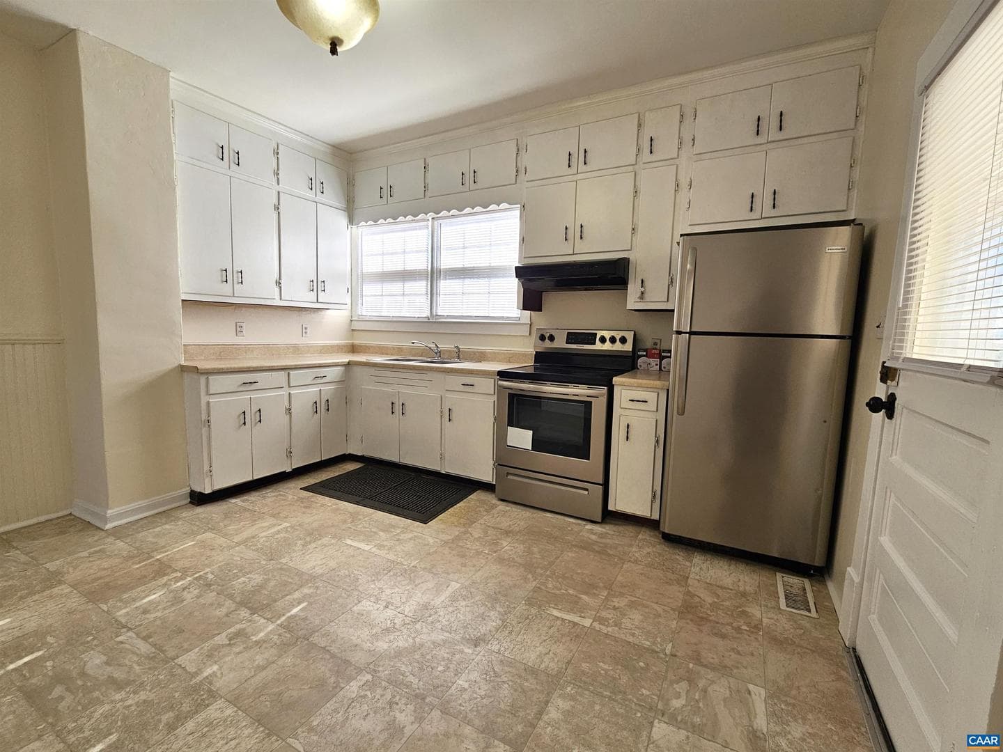 74 Conner St photo 10