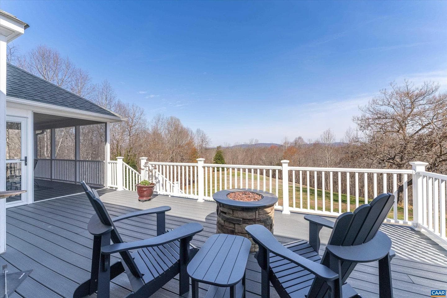 4444 Woods Edge Rd photo 6